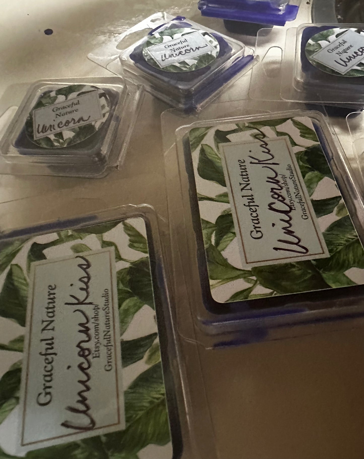 Unicorn Kiss wax melts