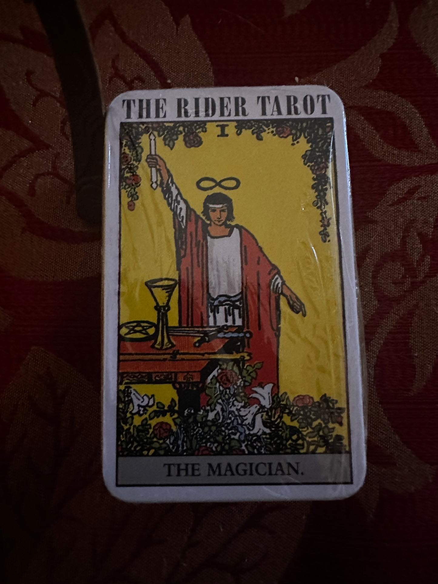 Rider Waite Tarot with tin box